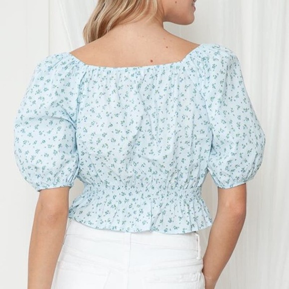 Million Colors Blue Floral Crop Top Womens Small *FREE EARRINGS* - Picture 2 of 6